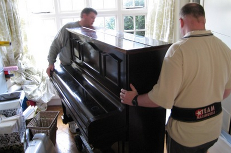 The Miracle of Moving a Piano in New York City - The New York Times