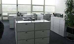 Why Does Modular Office Furniture Work Best When Moving Your Business?