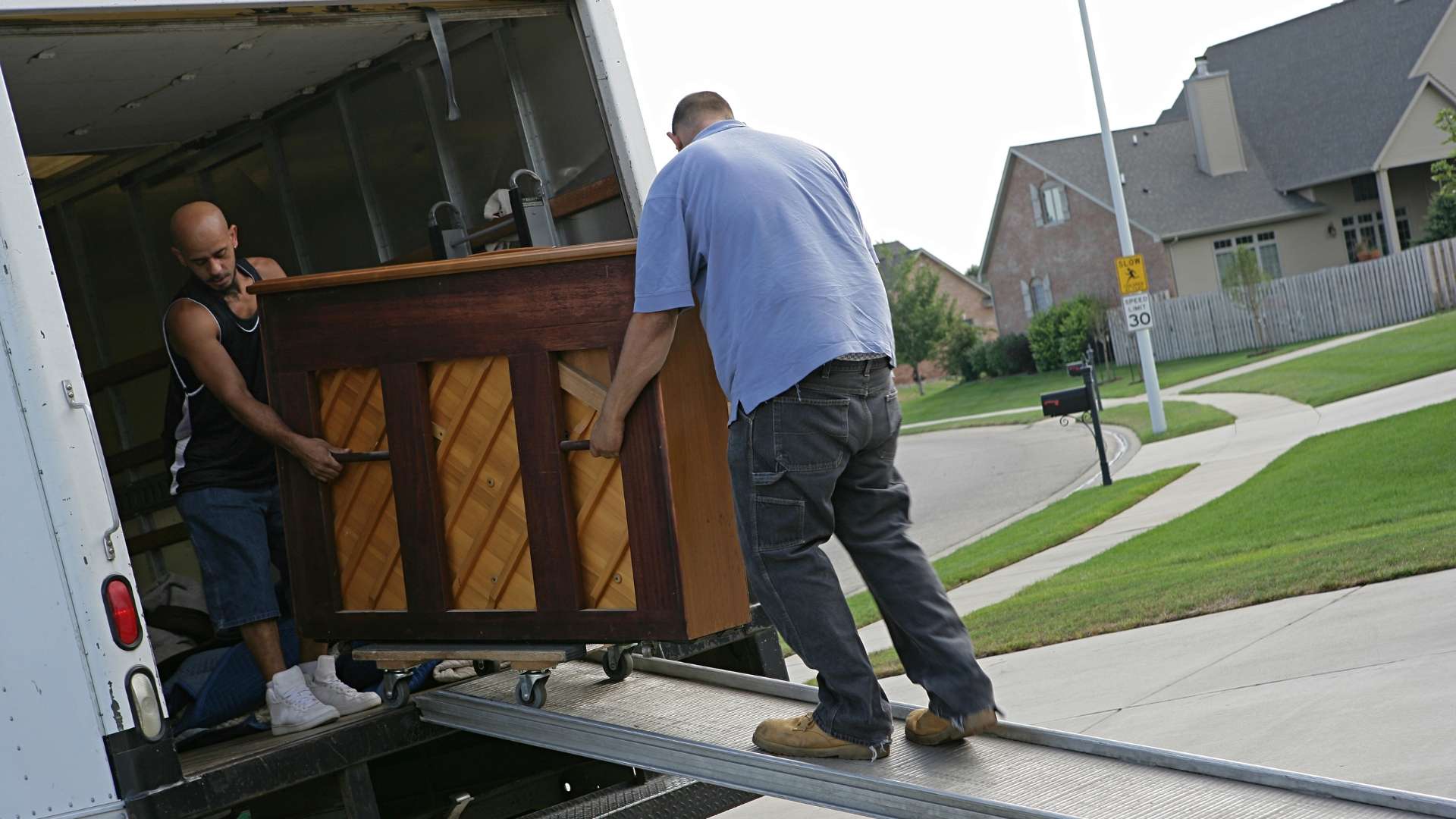 Piano Movers in Dallas, TX Around The Block Moving